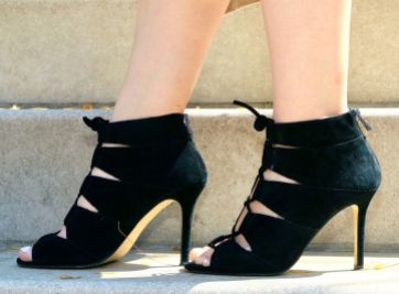 black-lace-up-heels