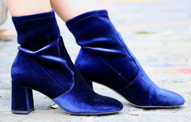 blue-velvet-sock-boots