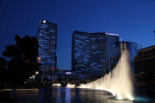iLight-Cosmopolitan-Las-Vegas-LED-Lights-Plexineon-Blue-01-080-1024x682