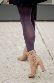 light-suede-boots-aldo-_-peplum-skirt-_-cashmere-pullover-_-celine-bag7
